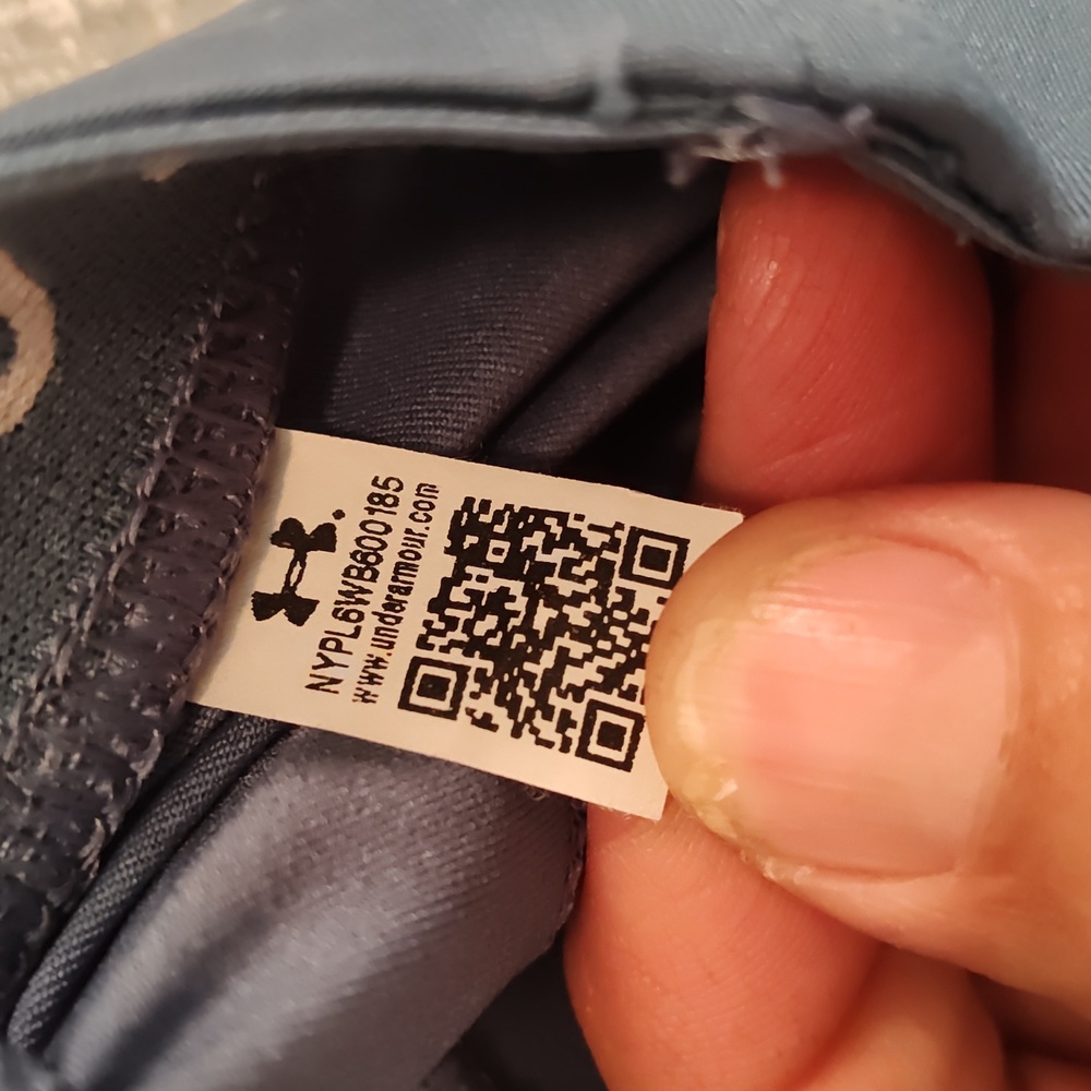 Under armor light blue yoga pants size 20